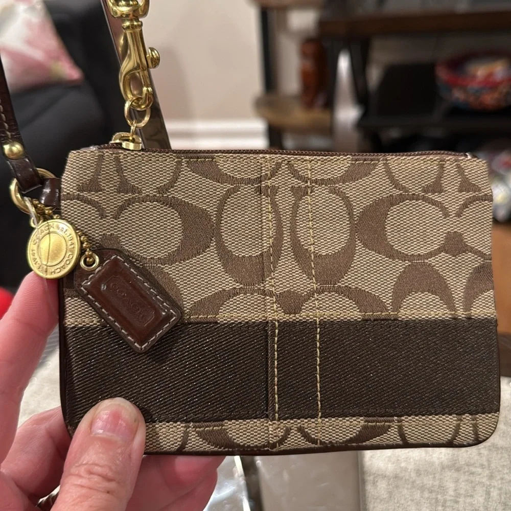 Coach Legacy Signature Canvas & Leather Wristlet (w/Gold Coach Charm & Hangtag) - Picture 3 of 15